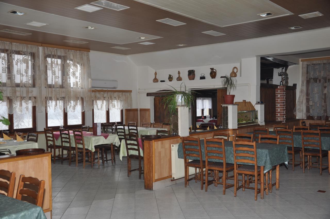 Mm Narcis Bed and Breakfast Vlasina Rid Εξωτερικό φωτογραφία