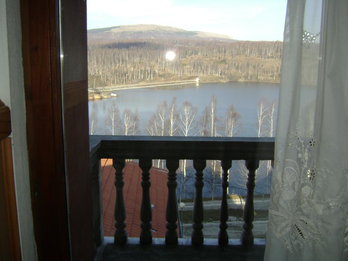 Mm Narcis Bed and Breakfast Vlasina Rid Εξωτερικό φωτογραφία