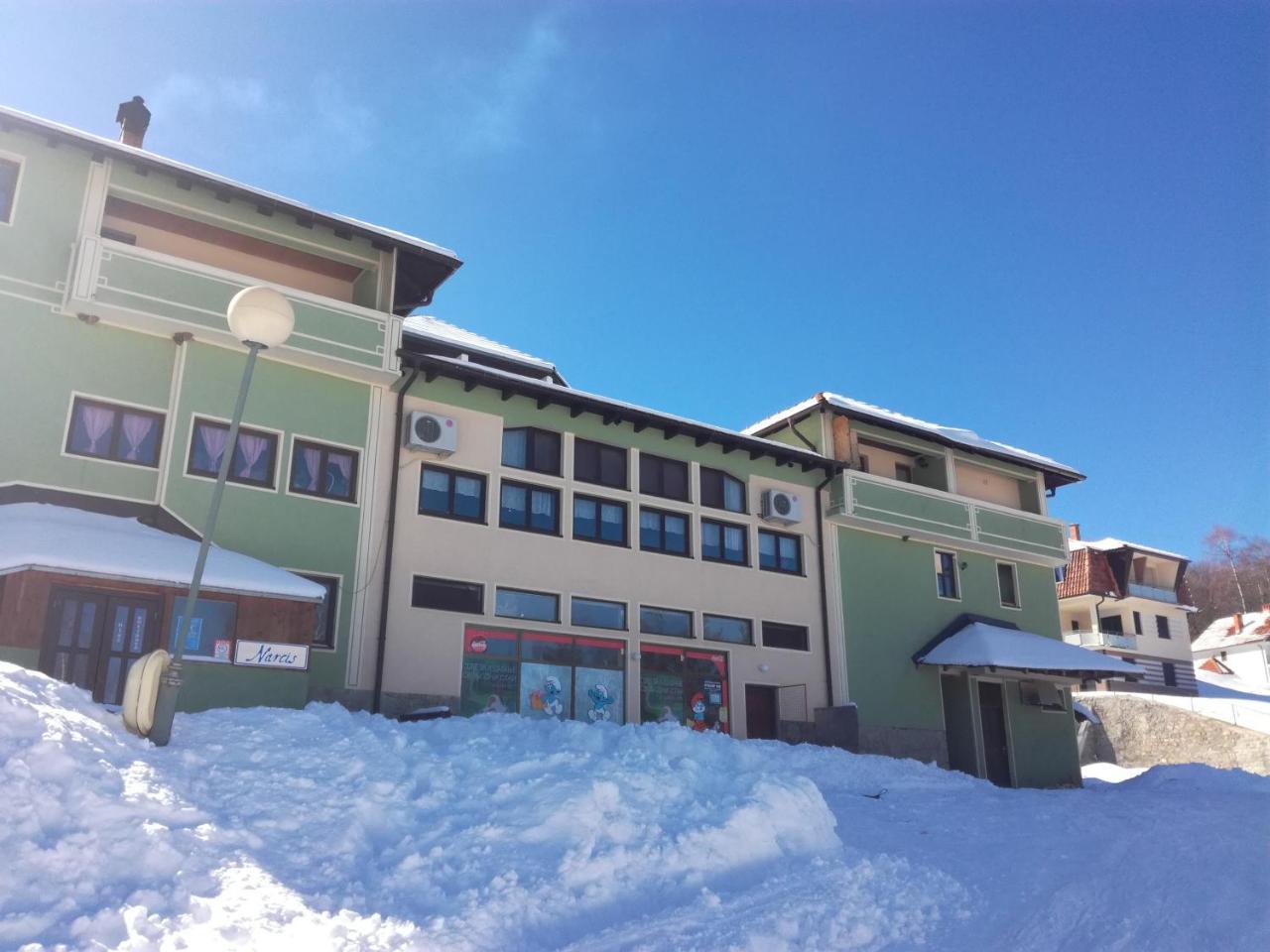 Mm Narcis Bed and Breakfast Vlasina Rid Εξωτερικό φωτογραφία